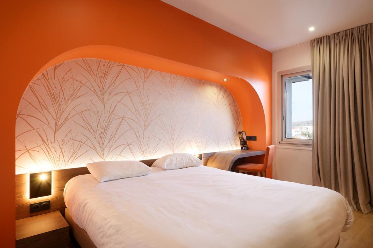 Hotel Du Commerce Spa Сен-Годан Екстер'єр фото