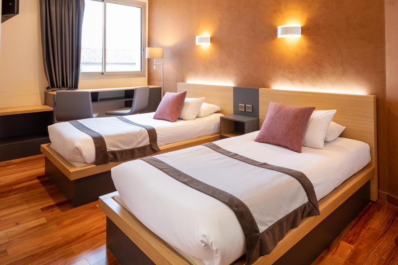 Hotel Du Commerce Spa Сен-Годан Екстер'єр фото